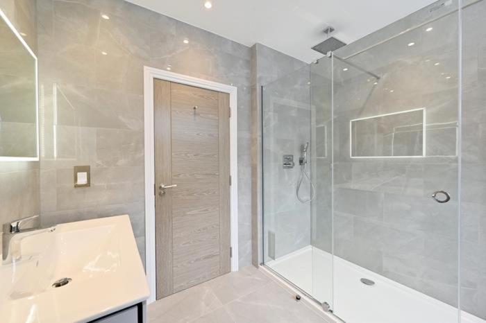 Deluxe Mayfair Luxury Apartment Londres Exterior foto